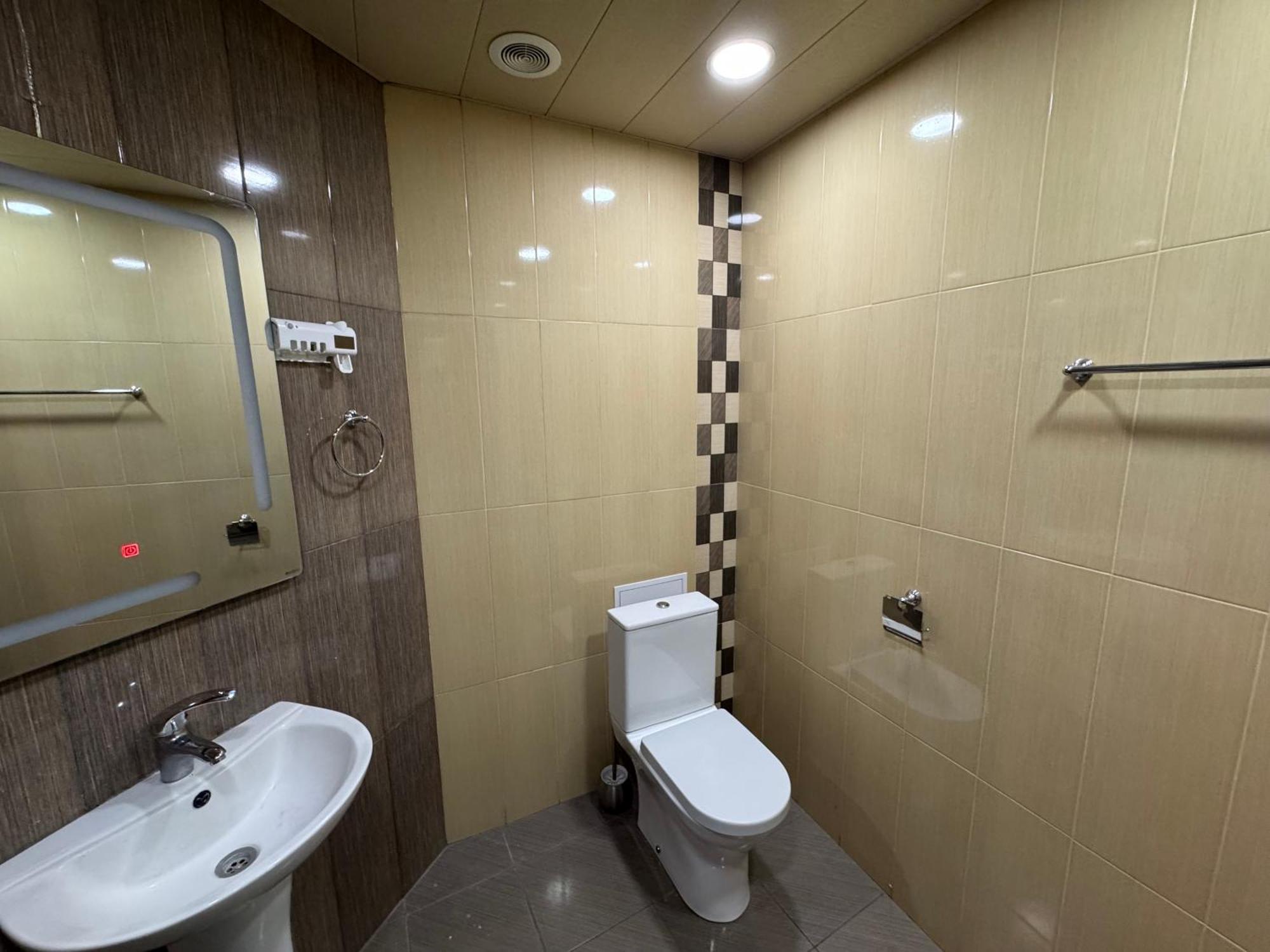 Apartments On Paronyan 15 Jerevan Buitenkant foto